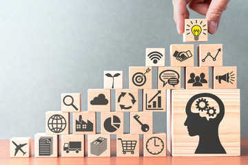 一个小土坡的标志