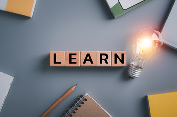 一个小土坡的标志