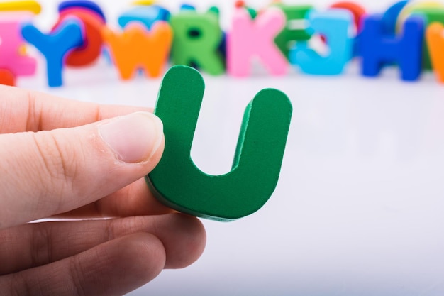 车辆温度传感器坏了有什么特征？